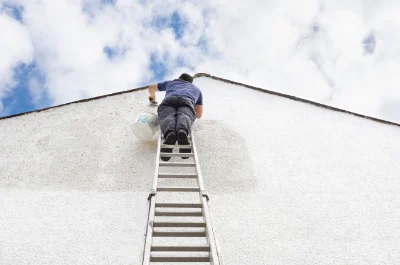 Peinture extérieure à Chizé — façades et ravalement